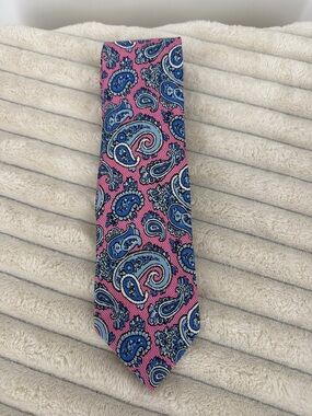 David Donahue Pink/Blue Paisley Men's Tie